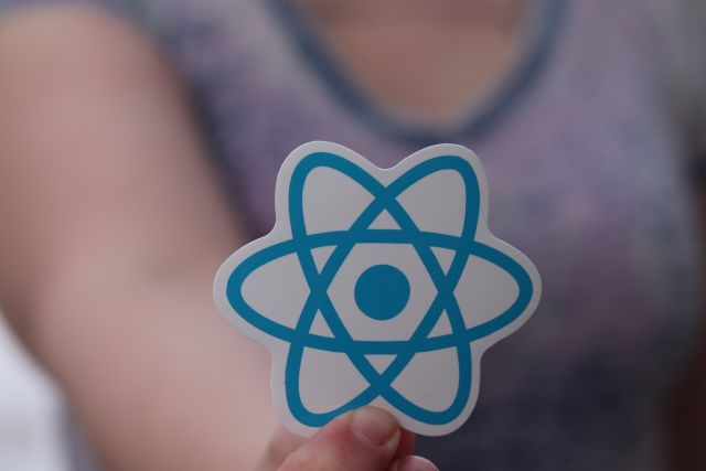 React foto
